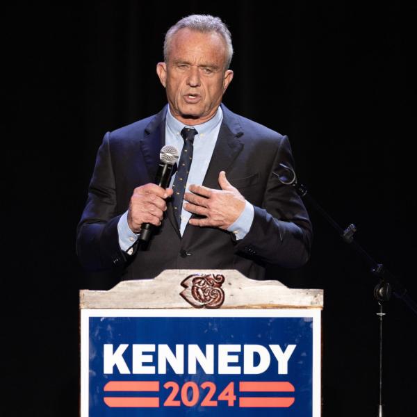 Usa 2024, Robert Kennedy jr si defila dalle primarie dei Democratici e si candida da indipendente