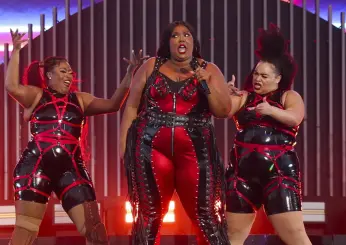 Lizzo lascia la musica? La cantante chiarisce la situazione