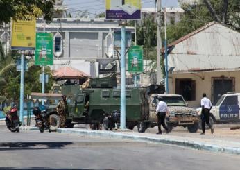 Somalia, attacco terroristico in una base militare a sud-ovest: almeno 17 i morti