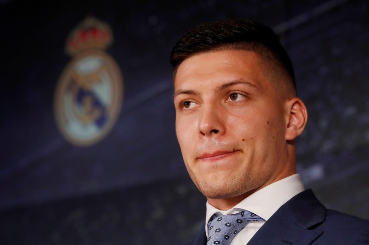 Luka Jovic, Fiorentina pronta all’assalto: la strategia dei viola