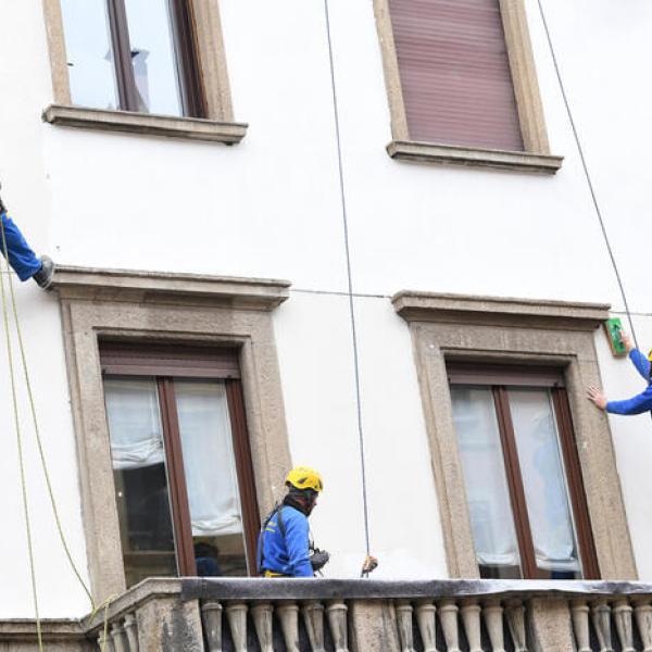 Bonus edilizi: cambio pavimenti, ringhiere e impermeabilizzazioni, quando si può cedere il credito?