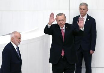 Elezioni Turchia, Erdogan giura da presidente dopo la vittoria