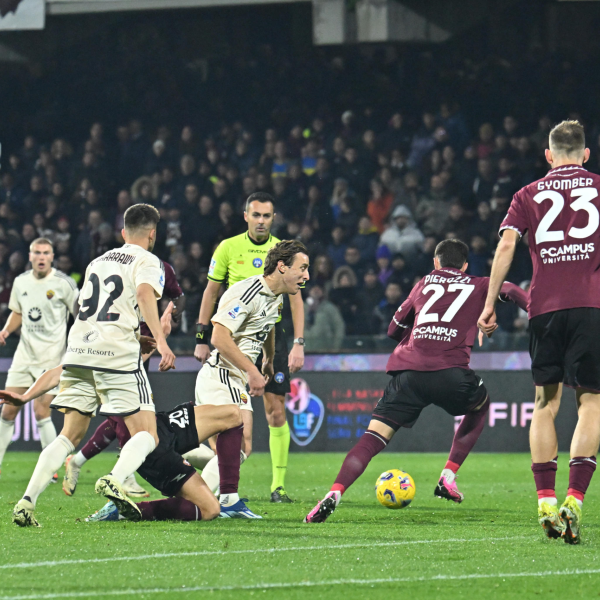 Salernitana-Roma 1-2: Dybala e Pellegrini in gol, De Rossi sorride