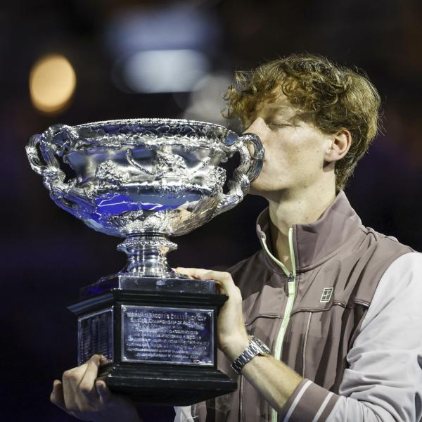 Sinner vince gli Australian Open, Pietrangeli: “Prima era un grande giocatore, ora è un campione”