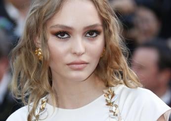 Johnny Depp, la figlia Lily Rose fa coming out sui social: ecco chi…