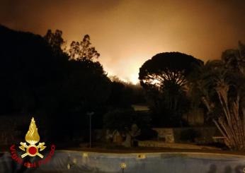 Messina, a fuoco l’isola ecologica di Zafferia e incendio a Pistunina