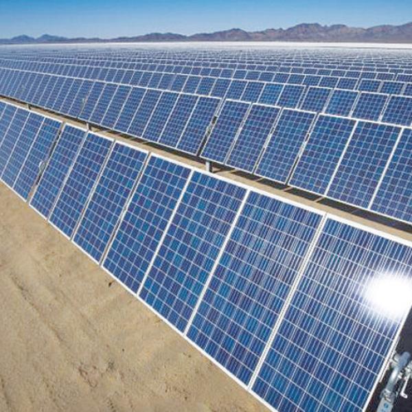 Fotovoltaico bifacciale, la tecnologia solare del futuro