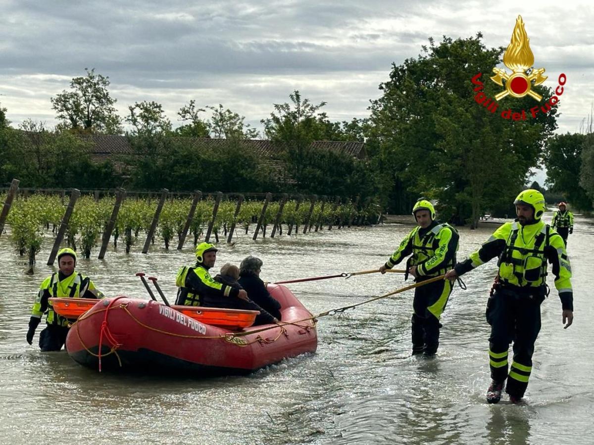 Maltempo, sale a 14 il bilancio delle vittime in Emilia-Romagna. Ri…