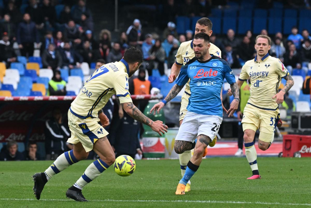 Serie A per la 23ª Napoli-Verona: Tv, streaming, squadra arbitrale, precedenti e formazioni