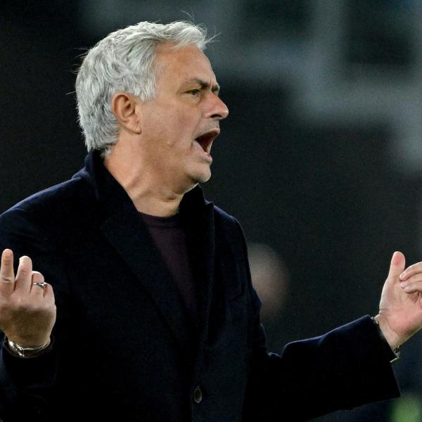 Perché Mourinho è stato esonerato dalla Roma? I motivi del licenziamento