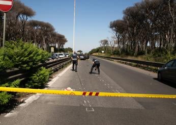 Roma, tragico incidente su via Cristoforo Colombo: scontro tra due moto e un’auto, morto 26enne