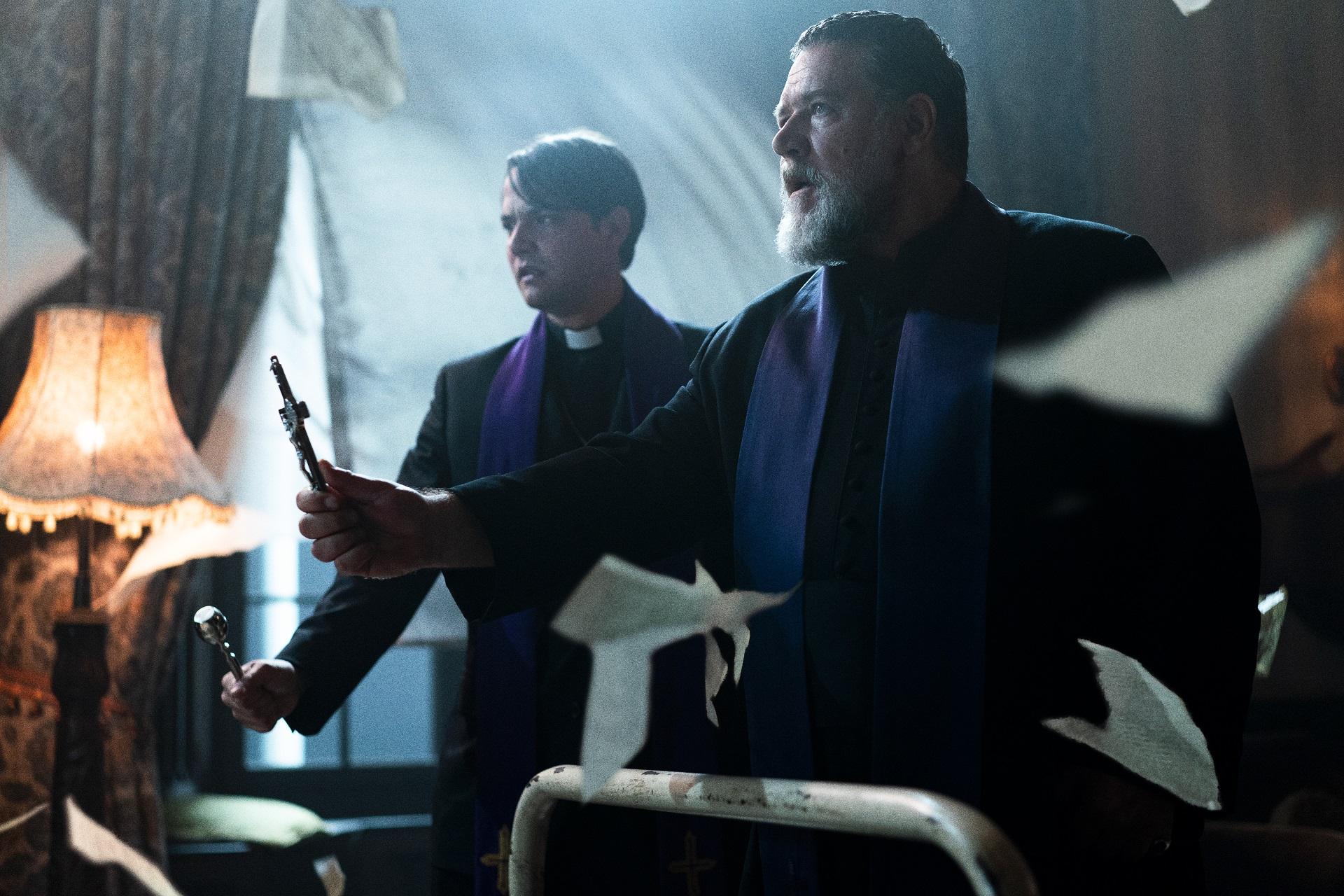 L’Esorcista del Papa, ecco il trailer dell’horror con Russell Crowe nel ruolo di Padre Amorth