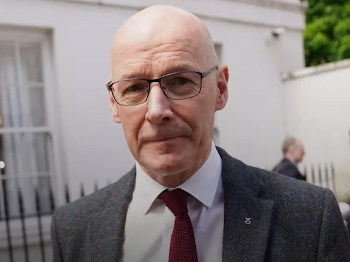 Chi è John Swinney, l’ex vice ministro di Nicola Sturgeon e candidato leader del Partito Nazionalista Scozzese