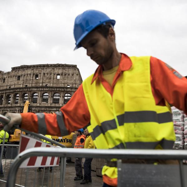 Lavoro, boom di assunzioni previste in Italia a febbraio 2023: si superano i livelli pre-Covid