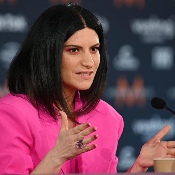 Laura Pausini mostra le immagini della sua casa devastata dall’alluvione