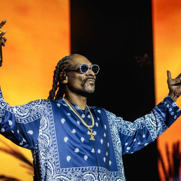 Snoop Dogg torna dopo 30 anni con un nuovo album: “Missionary” l’annuncio fa scatenare i fan