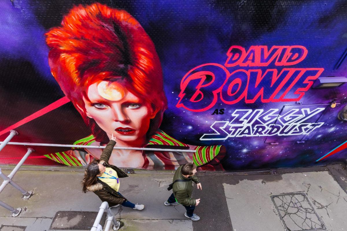 David Bowie in mostra a Napoli