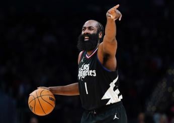 NBA, Clippers: Harden prova a stoppare un tiro di Leonard | VIDEO