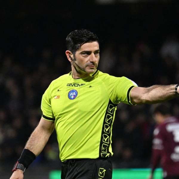 Perché l’arbitro Fabio Maresca è stato denunciato? Il motivo e il provvedimento della UEFA