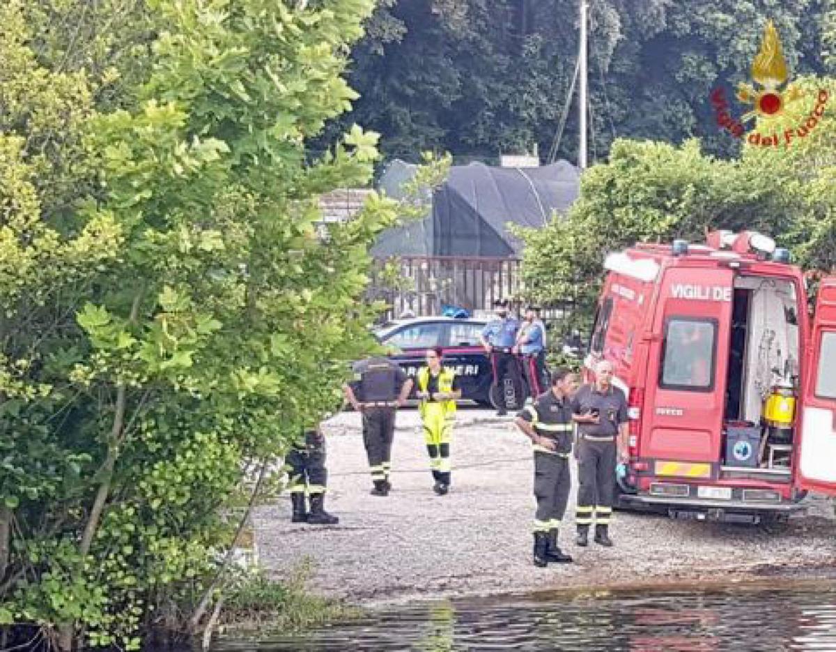 Roma, trovato il corpo del ragazzo scomparso nel lago di Bracciano:…