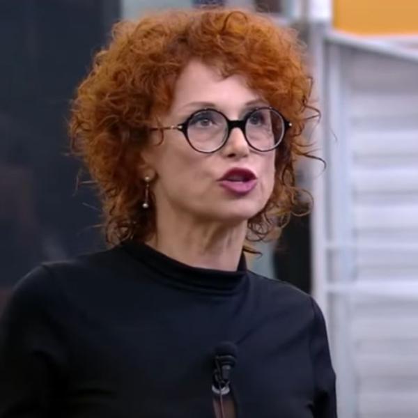 Grande Fratello 2023, dopo le polemiche, anche Beatrice prova ad accordarsi per le nomination