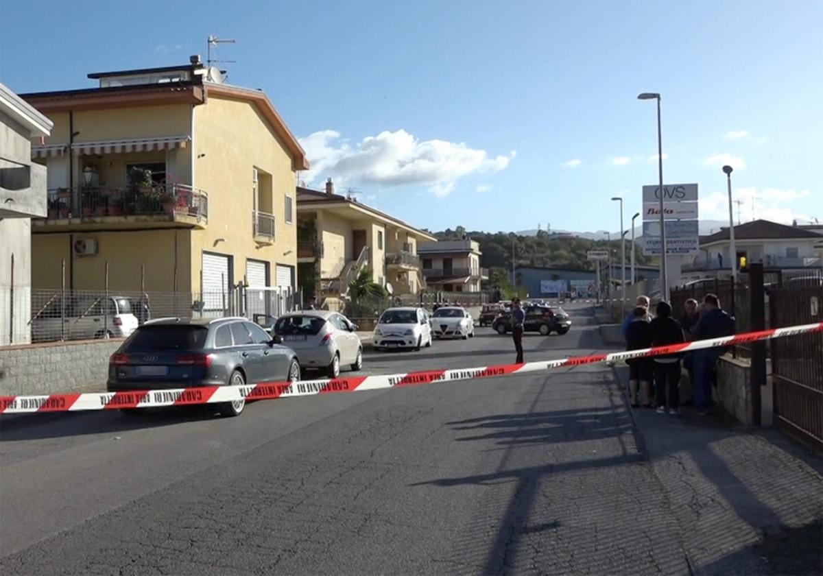 Scalea: guardia giurata uccide l’ex compagna e poi si suicida