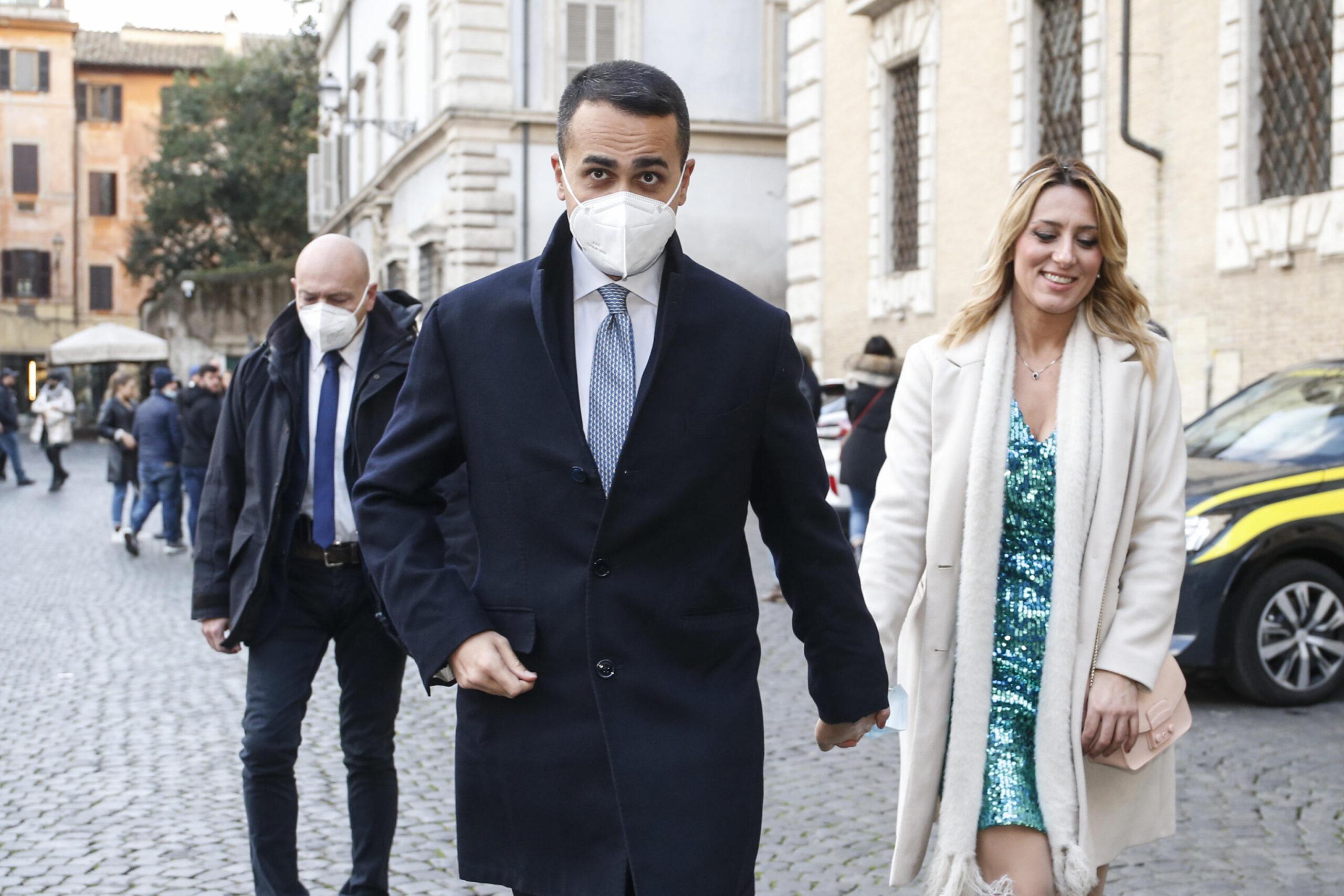 Perché Luigi Di Maio e Virginia Saba si sono lasciati? “Lui la trascurava per colpa del lavoro”, il retroscena