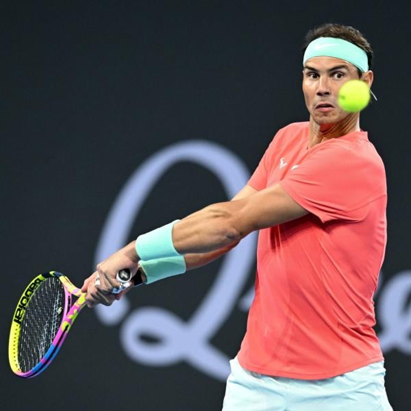 ATP 250 Brisbane, Nadal torna in campo in un match del singolare: “Ho pensato al ritiro ma voglio competere ancora con chiunque”