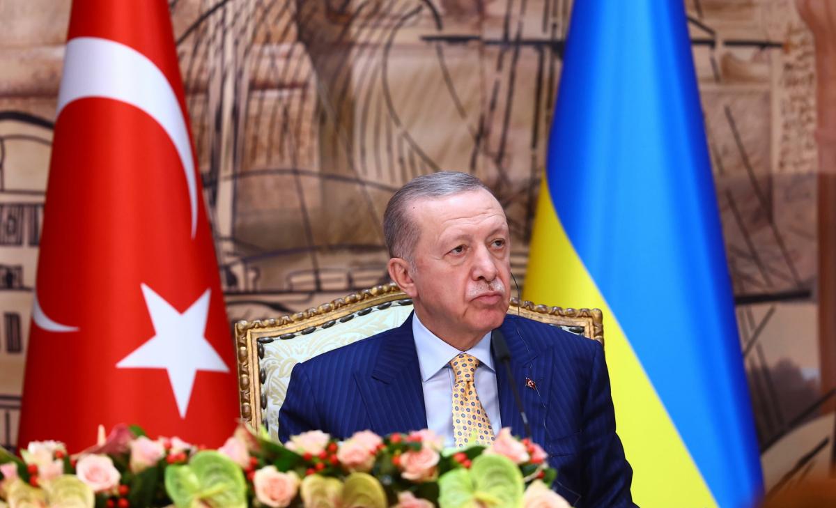 Turchia, Erdogan annuncia la fine del suo percorso politico: “Le presidenziali del 2023 sono state le mie ultime elezioni”