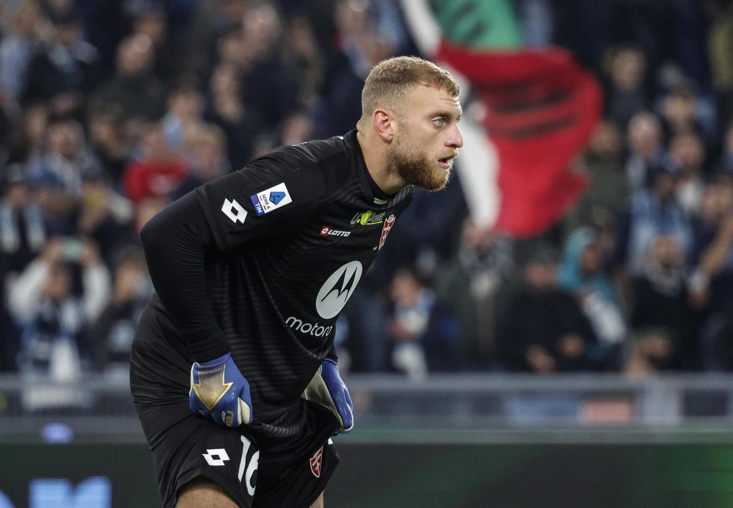 Chi è Michele Di Gregorio, il portiere del Monza che sta incantando tutti in serie A?