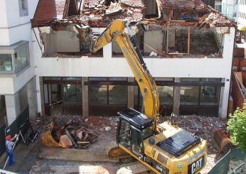 A Castrignano del capo, villa con piscina demolita perché abusiva