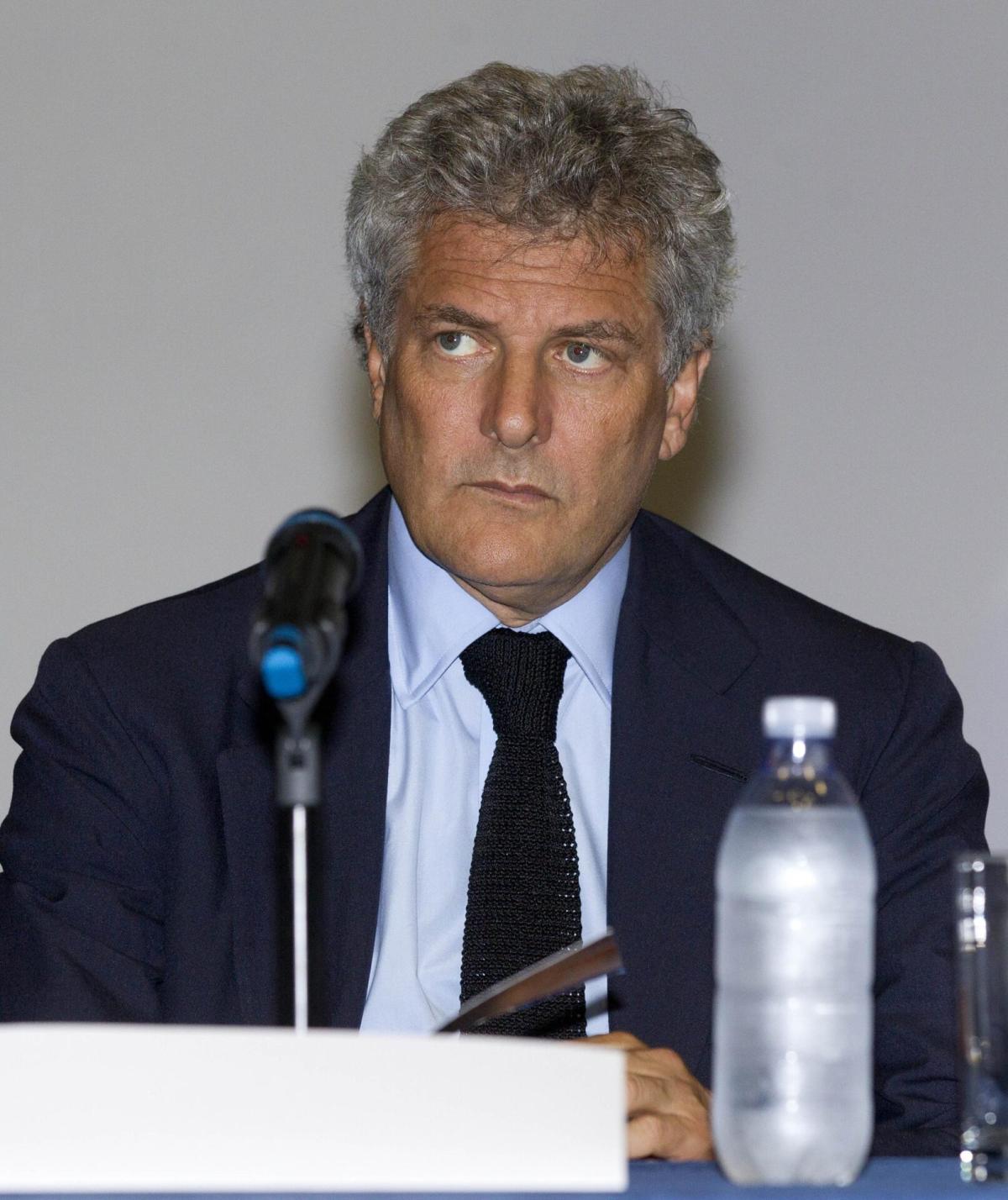 Alain Elkann, i lanzichenecchi e la puzza sotto al naso. E a Repubb…