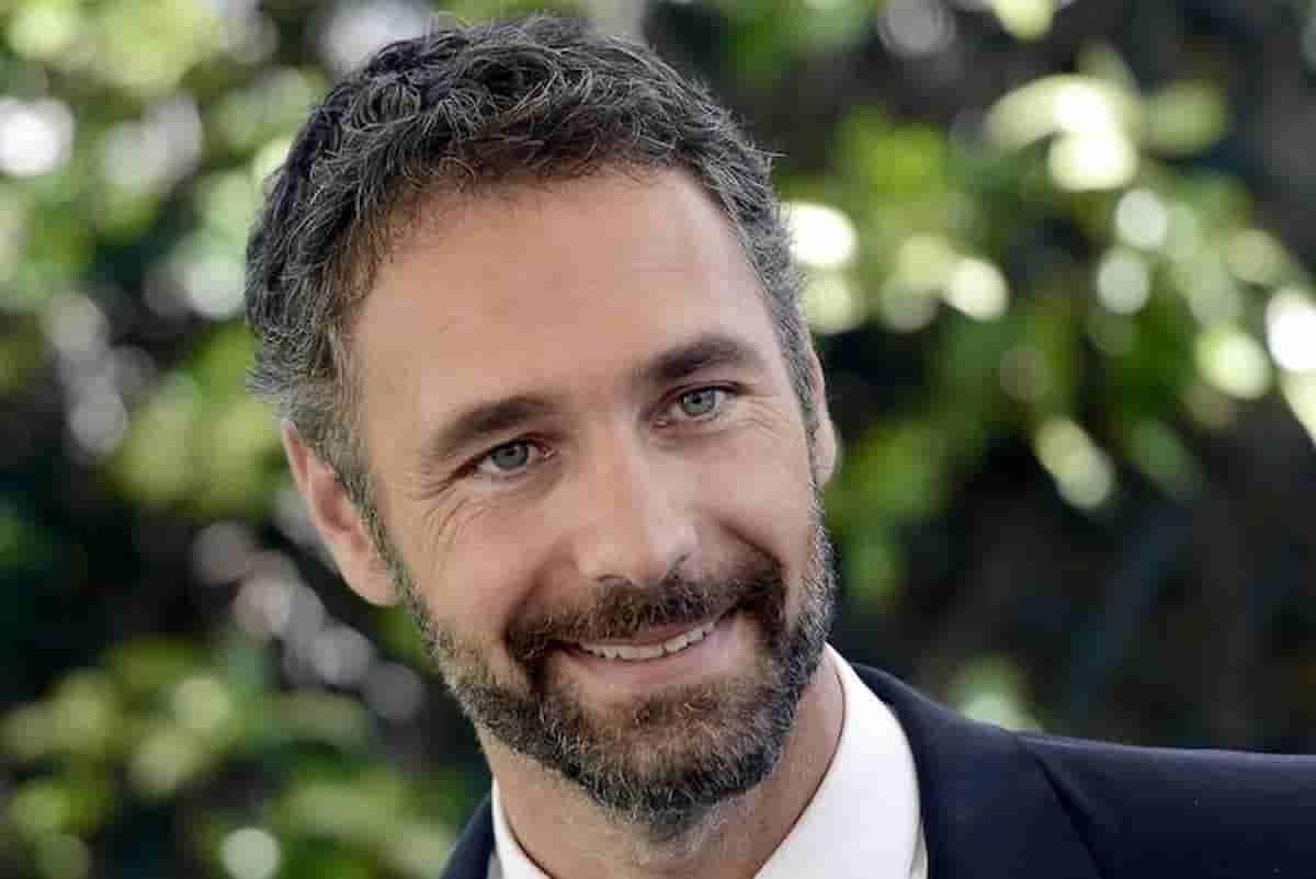 Raoul Bova a Domenica In, il nuovo ruolo in Don Matteo