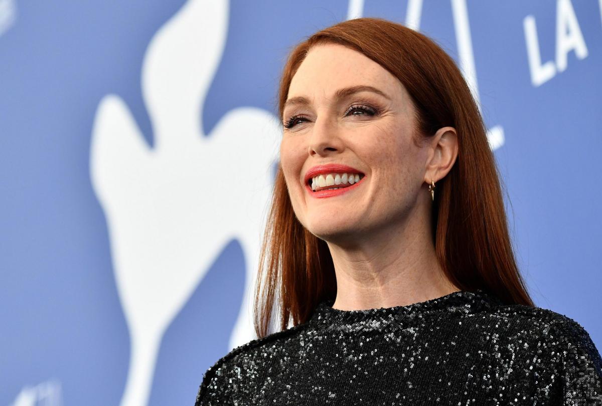 Venezia 2022, Julianne Moore sarà la presidente di giuria