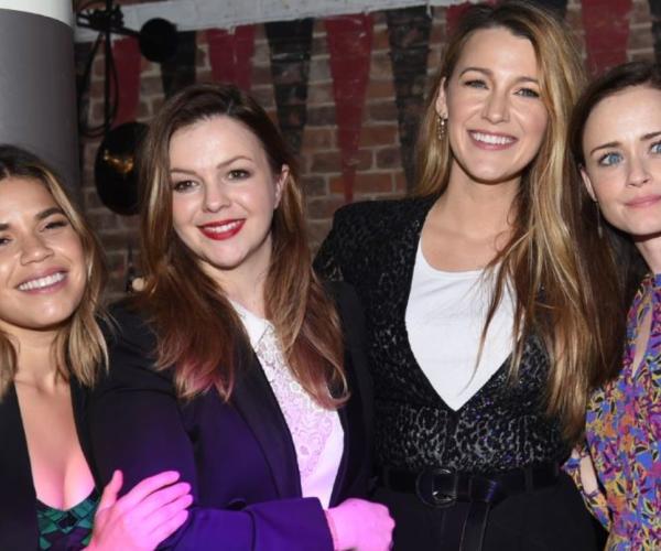 Blake Lively sostenuta dalle sue colleghe America Ferrera, Amber Tamblyn e Alexis Bledel per la causa contro Baldoni