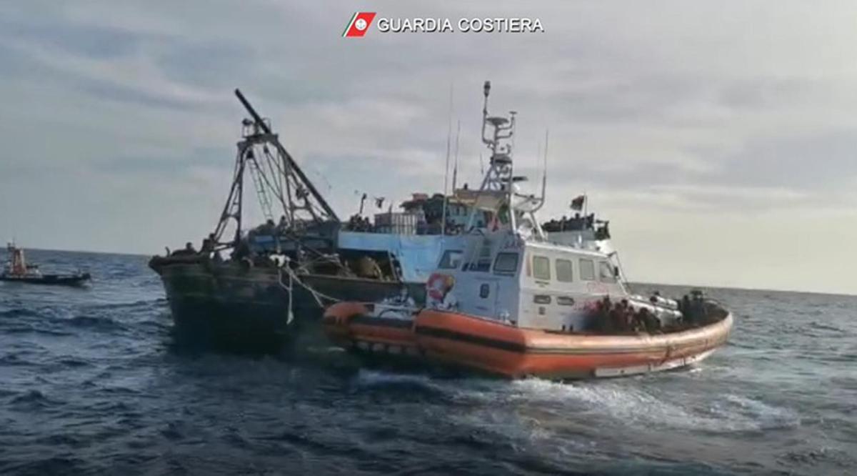 Sbarchi migranti, Frontex conferma l’emergenza: arrivi nel Mediterr…