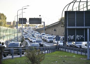 Milano, incidente sulla Tangenziale Ovest tra Cusago e Vigevano: 6 feriti, 8 km di coda