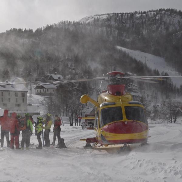 Valle d’Aosta, tragedia in montagna: morti due alpinisti. Uno era Jean Daniel Pession, azzurro dello sci velocità