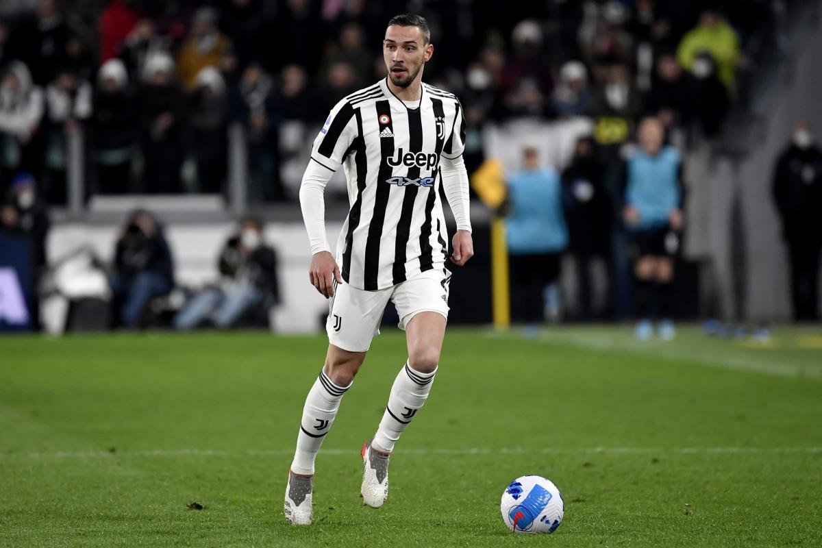 Juve, infortunio per De Sciglio: i tempi di recupero