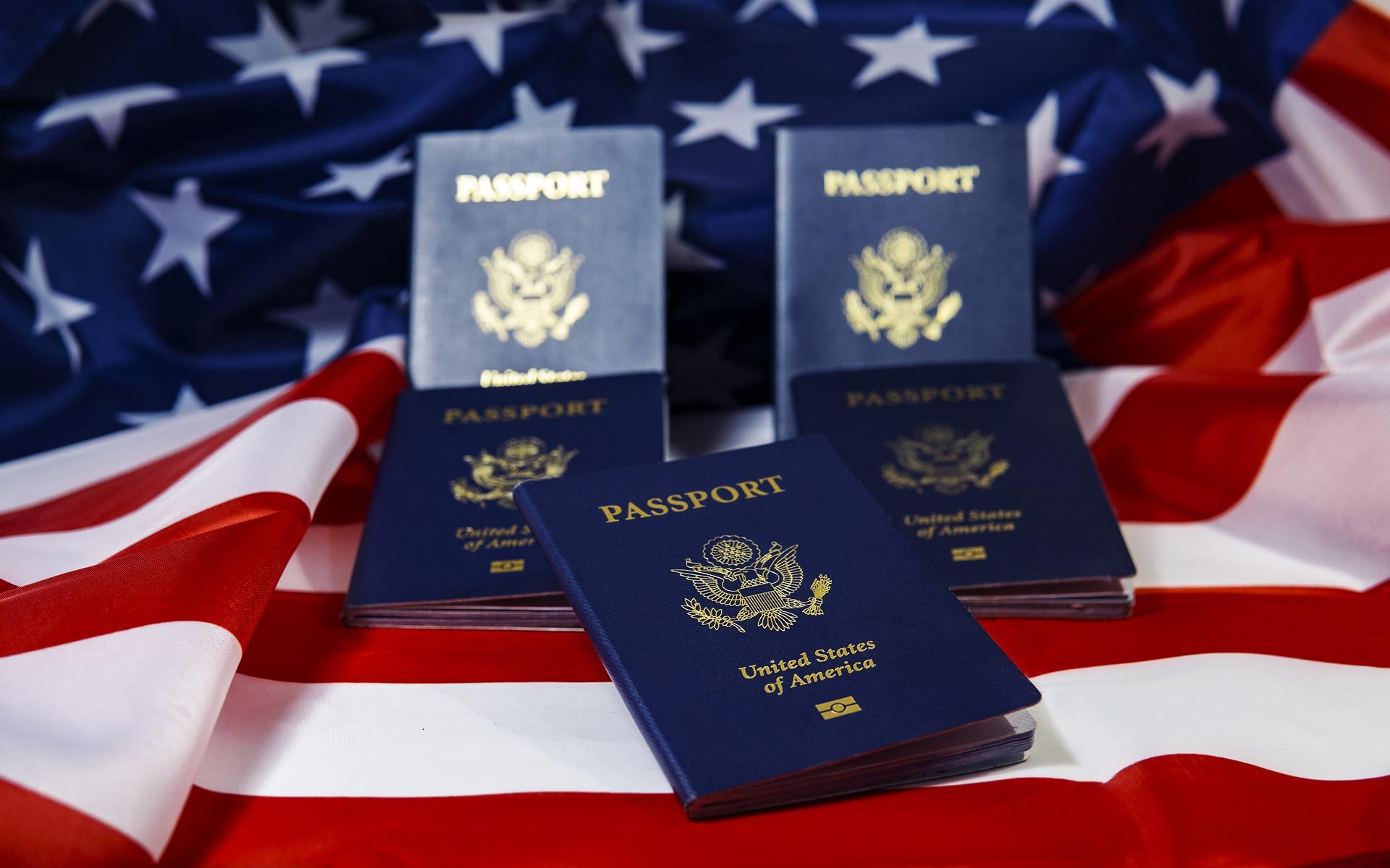 USA, arriva la X sui passaporti per i non binari