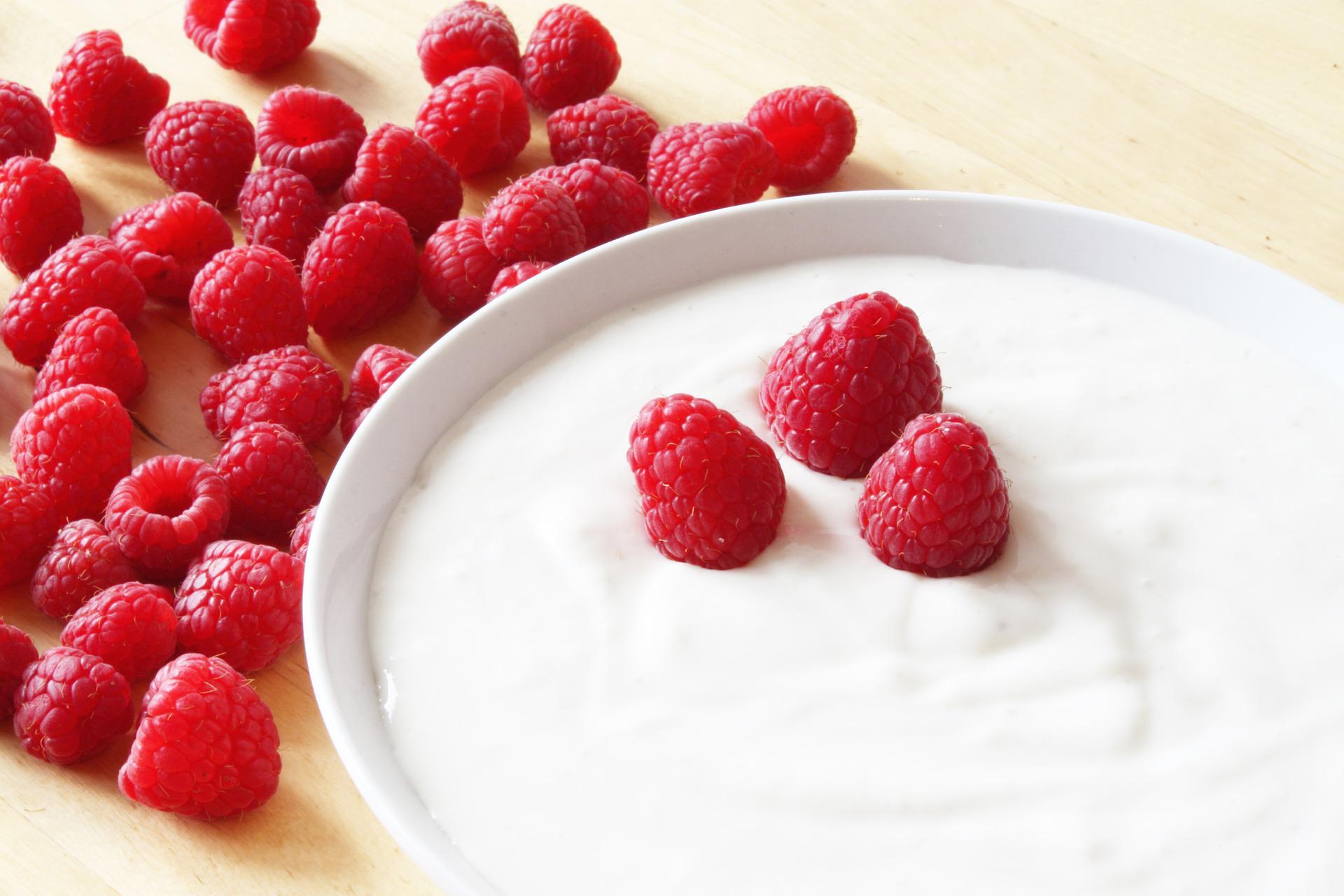 Yogurt greco a colazione: 10 idee