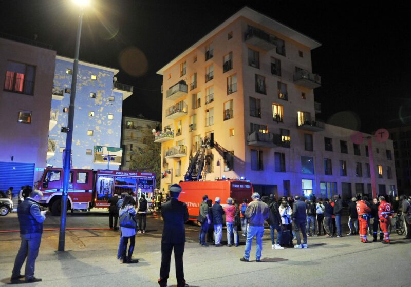 Incendio Casa Famiglia Pistoia, Morta La Ragazza Di 17 Anni