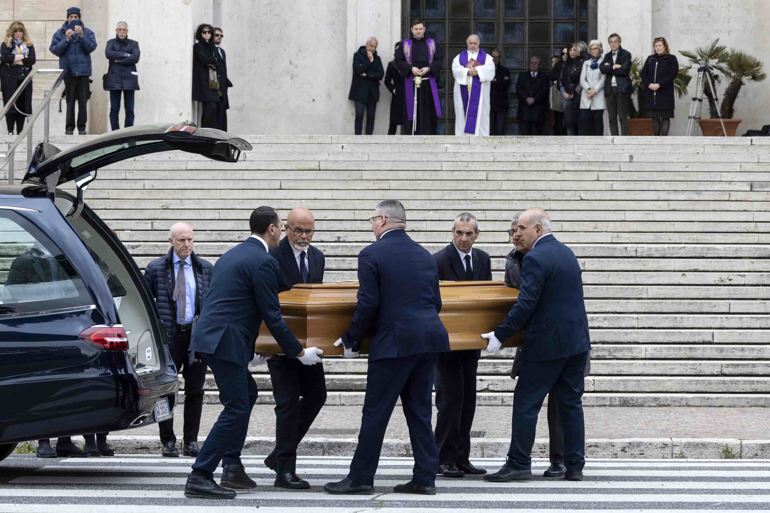 funerali alessandro parini roma