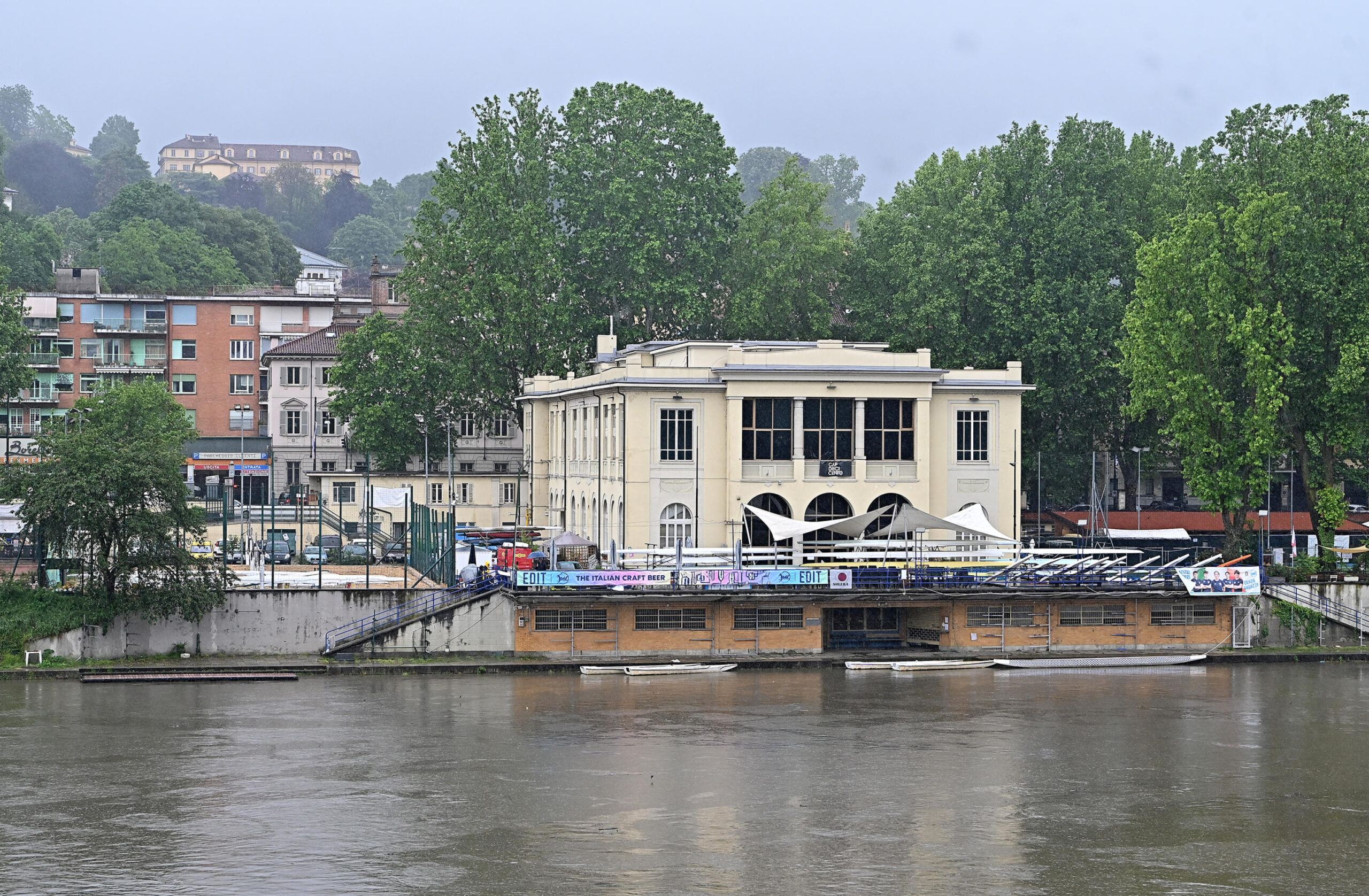 Piena fiume Po Torino