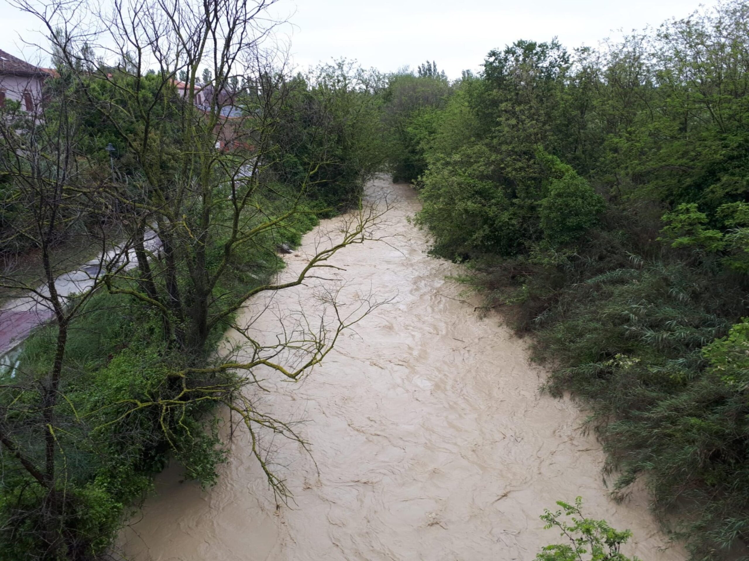 Maltempo: il Rio Melo a Riccione