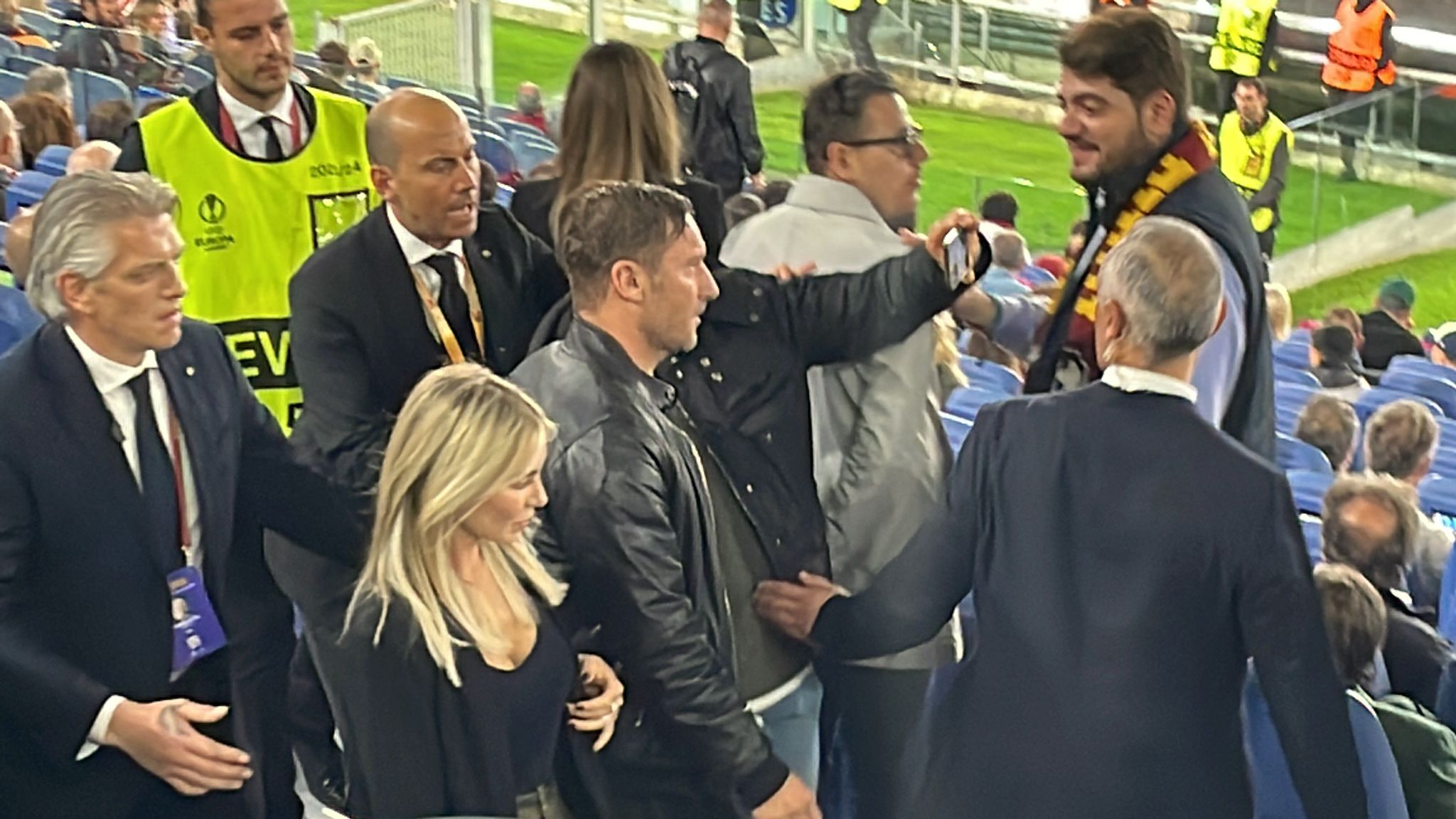 Totti Noemi prima volta stadio (7)