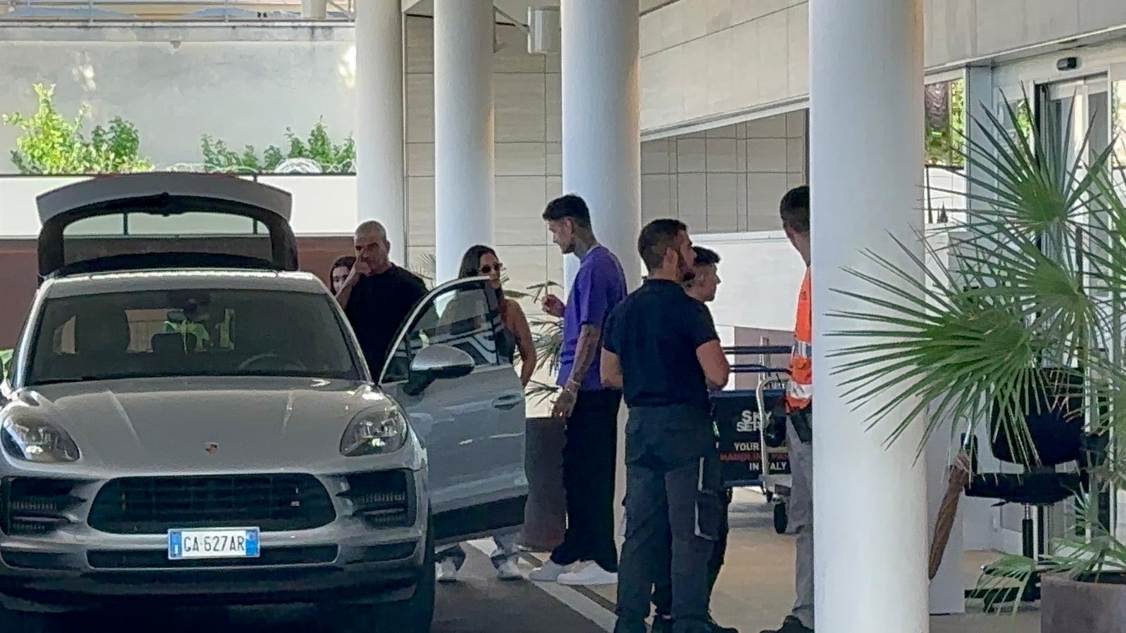 Atalanta, Scamacca è Atterrato A Roma Per Le Visite Mediche | FOTO E ...