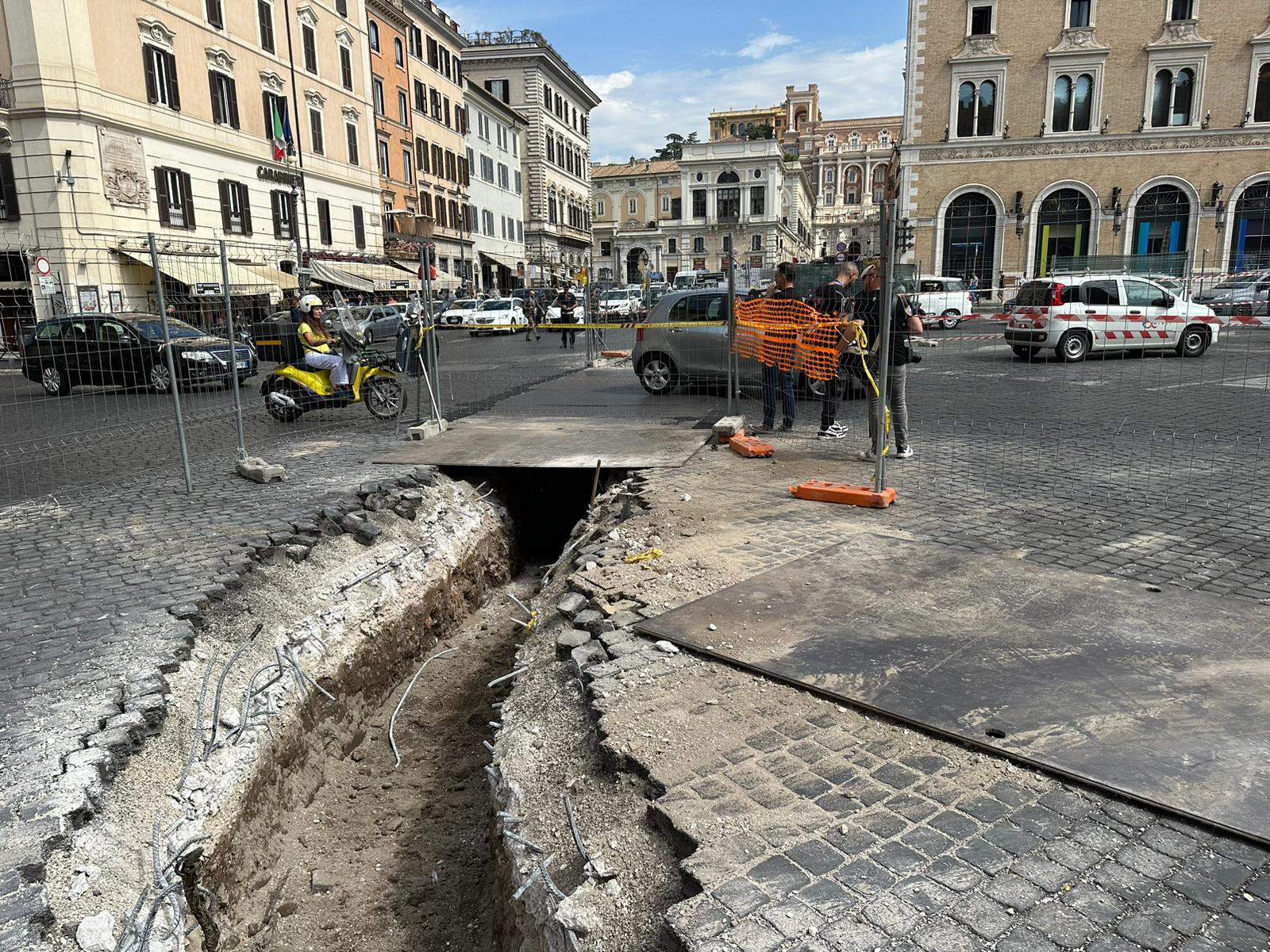 Frana Piazza Venezia Metro C