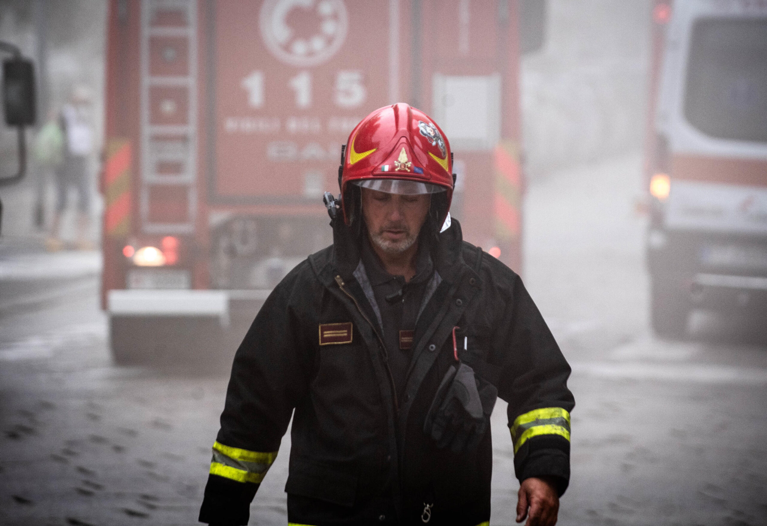 Fumo da una discoteca, vigili del fuoco al lavoro a Milano