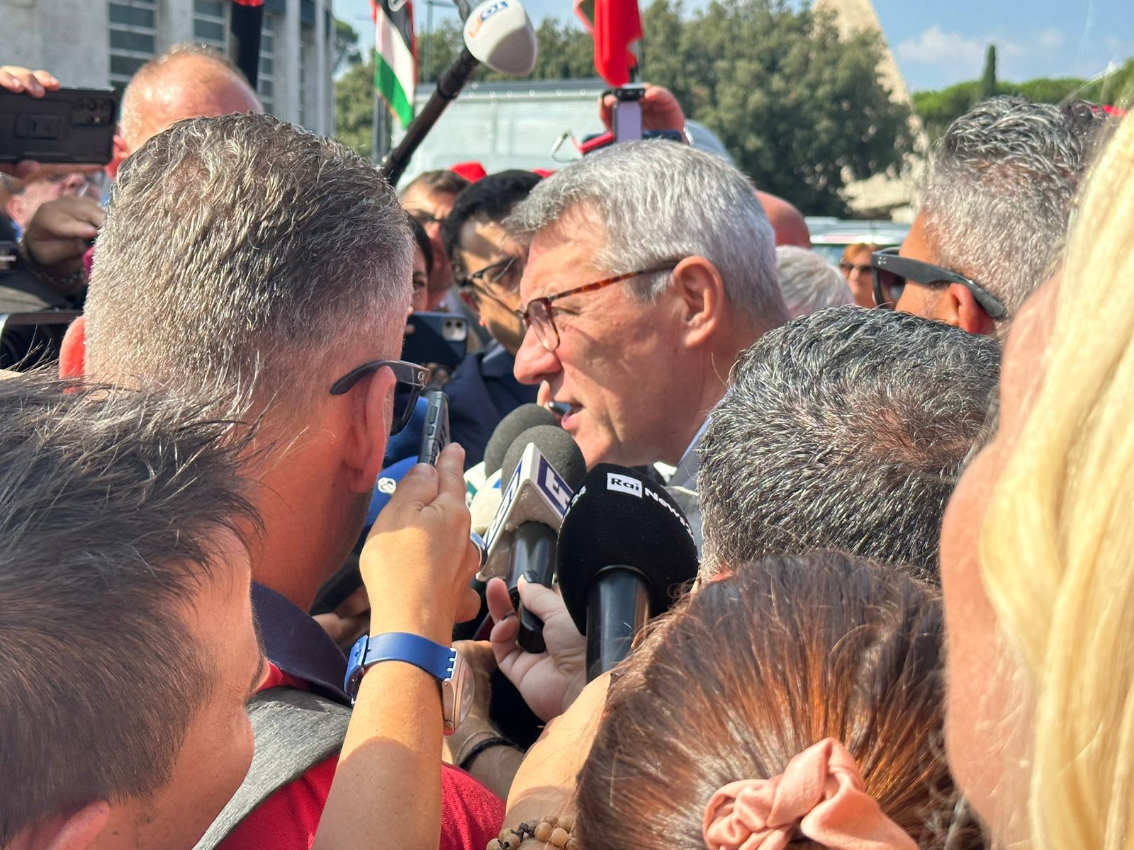 Manifestazione Cgil a Roma 01